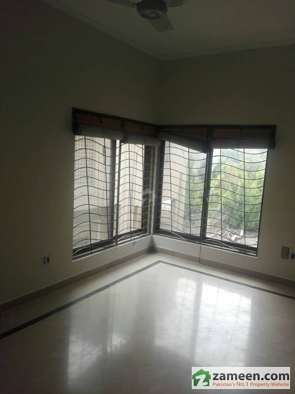 Upper Portion For Rent In Main Cantt Sarwar Road