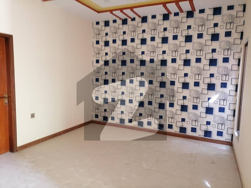 رزاق ولاز ہاؤسنگ سکیم ساہیوال میں 4 کمروں کا 5 مرلہ مکان 1.25 کروڑ میں برائے فروخت۔