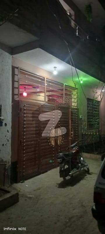 House At Gulzar-e-quaid 3.4 Marla Triple Storey For Sale