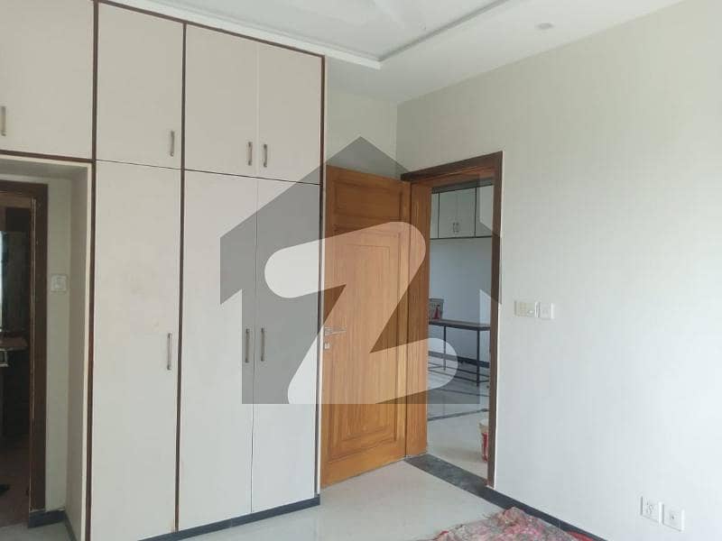 Prime Location 3 Bed Full House Available For Sale In D-12