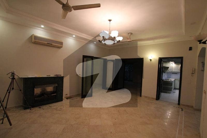 1 Kanal Lower Portion Available For Rent in DHA