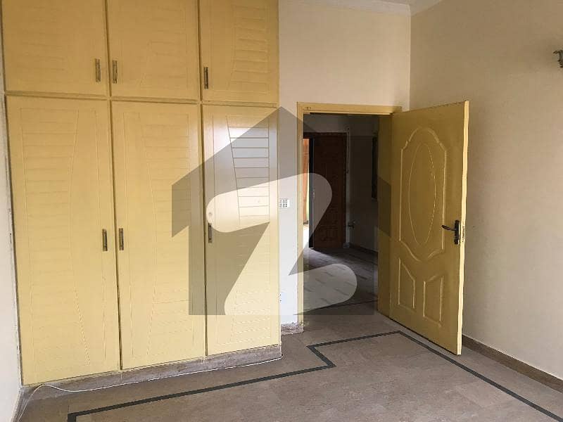 1st Floor Portion For Rent