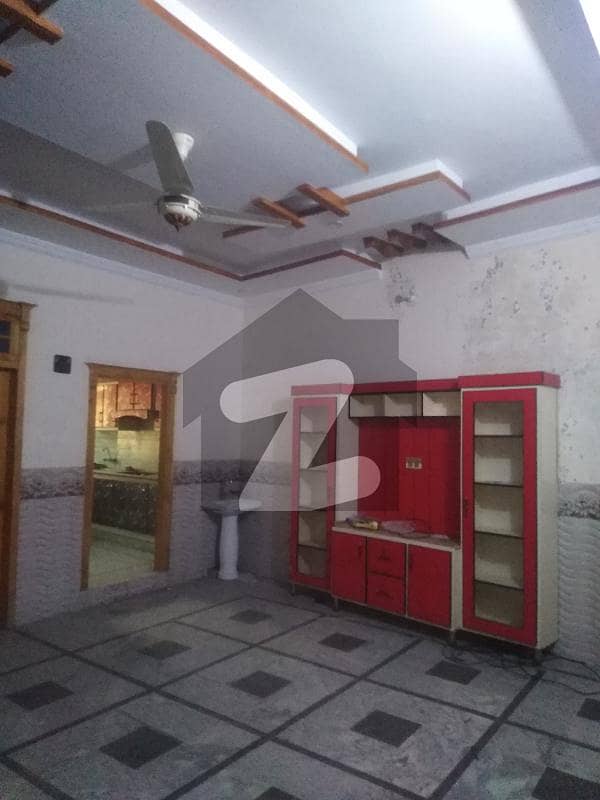 افشاں کالونی راولپنڈی میں 2 کمروں کا 5 مرلہ فلیٹ 25 ہزار میں کرایہ پر دستیاب ہے۔