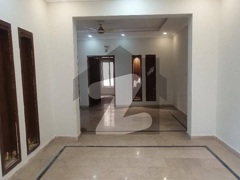 صنوبر سٹی۔ گرین ولاز صنوبر سٹی,اڈیالہ روڈ,راولپنڈی میں 4 کمروں کا 5 مرلہ مکان 1.0 کروڑ میں برائے فروخت۔