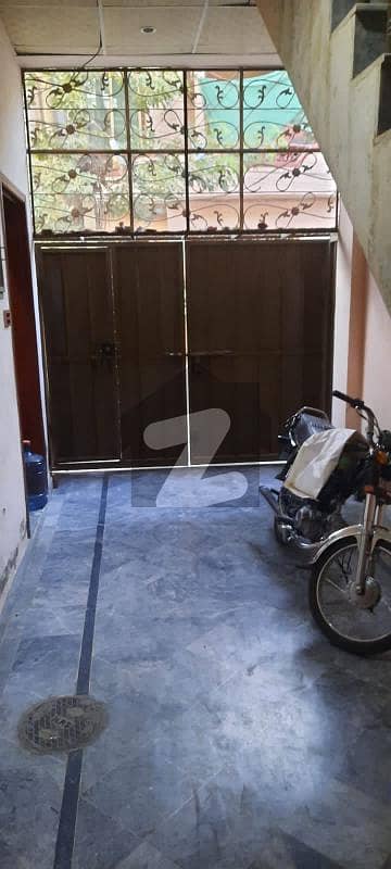 3.5 Marla Double Storey House Available For Sale In D1 Block Johar Town