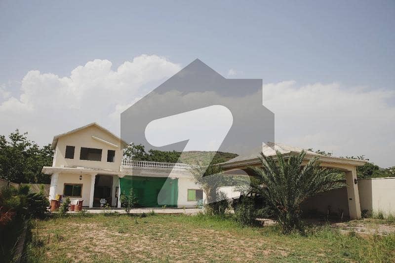 2 Kanal Farm House For Sale