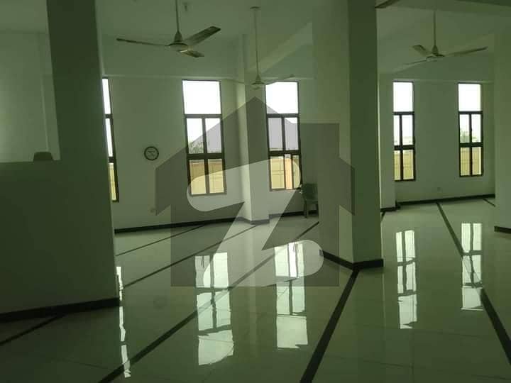 2 BED ROOM DRAWING DINING APARTMENT FOR SALE IN GULSHAN E MAYMAR