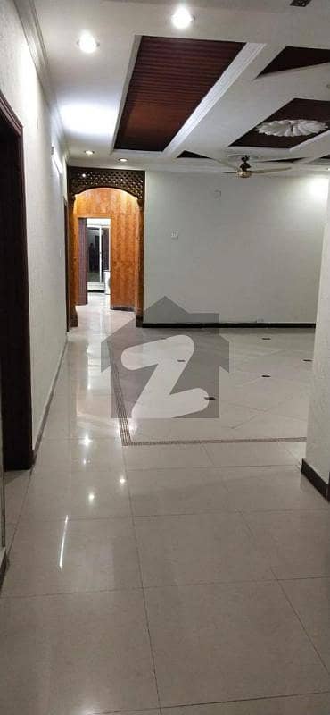 1 KANAL CORNER HOUSE ON MAIN AVAIABLE FOR SALE IN BAHRIA TOWN ISLAMABAD PHASE 3