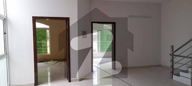 10 Marla Upper Portion Available For Rent In Bahria Town Phase 3, Rawalpindi