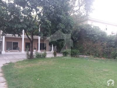 2 Kanal House For Office Use In Muslim Town   Lahore