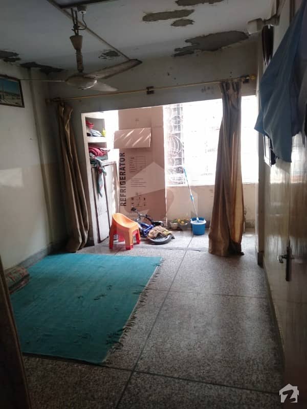 Flat For Sale 2 Room Lounge