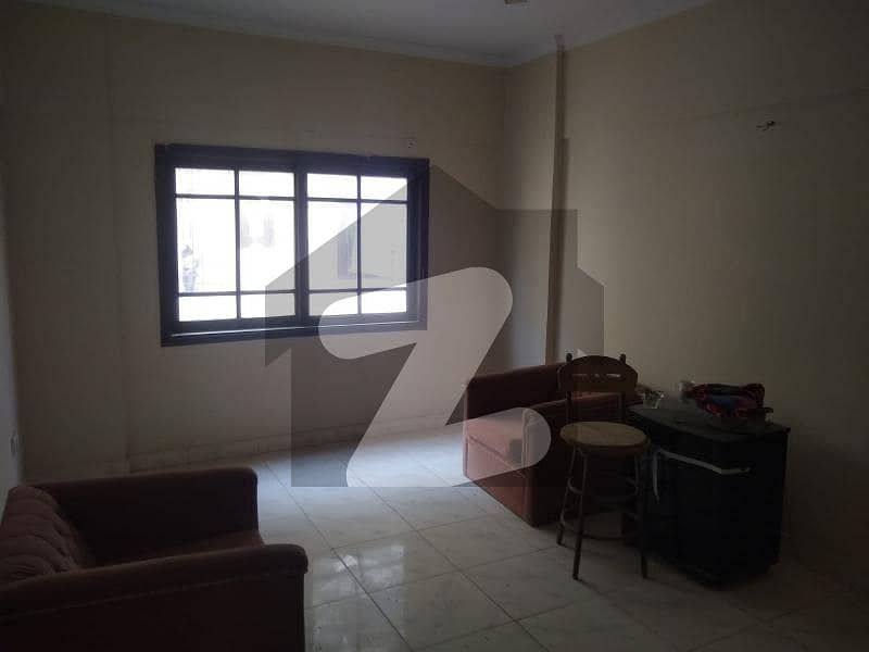 3 Bed Well Maintained Apartment Available For Sale At Nishat Commercial Phase 6.