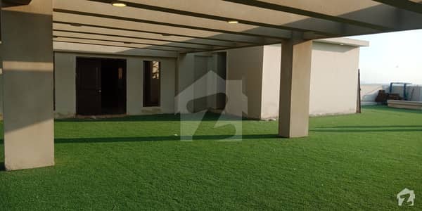 نیوی ہاؤسنگ سکیم کارساز کراچی میں 4 کمروں کا 16 مرلہ فلیٹ 7.5 کروڑ میں برائے فروخت۔