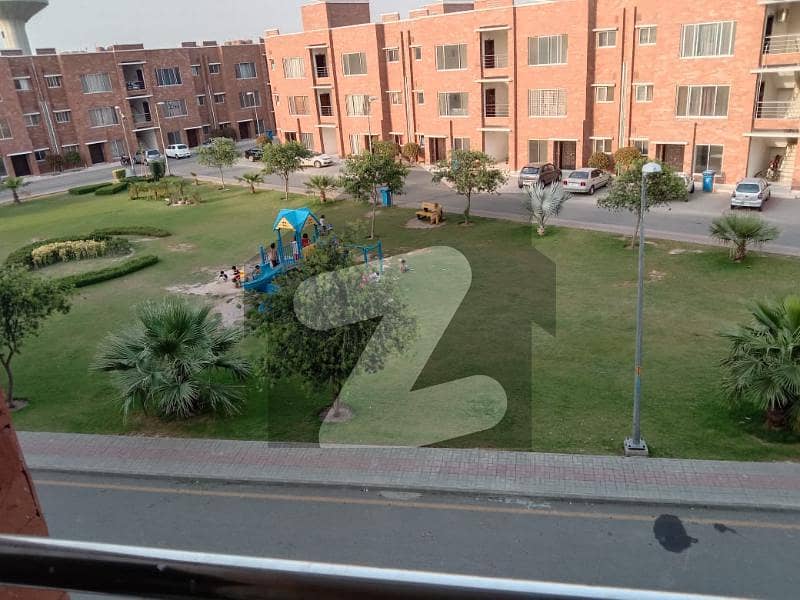 بحریہ آرچرڈ لاہور میں 1 کمرے کا 5 مرلہ فلیٹ 44 لاکھ میں برائے فروخت۔