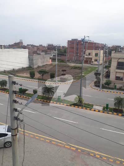 Residential Plot For Grabs In 2250 Square Feet Lahore