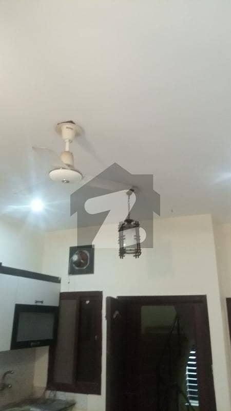 Punjabi Saudagar Phase1 Portion 1st Floor 3 Bed Dd 133 Sqyd  For Rent