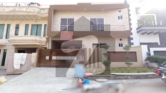 6 Marla House available for sale in Pakistan Town - Phase 1, Islamabad