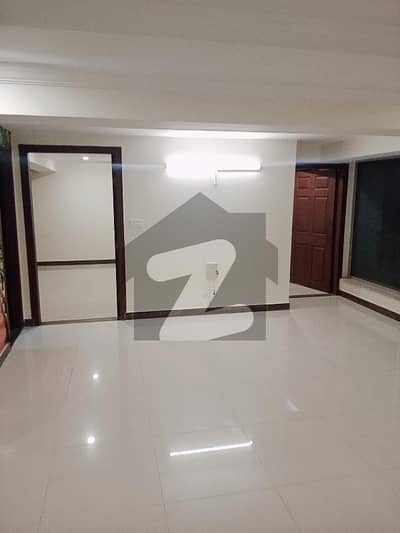 3 Bedroom Apartment For Sale In Bahria Town Phase 4 Civic Center.