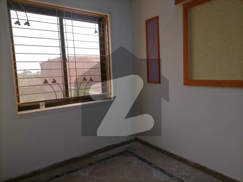 PAF Colony House Sized 12 Marla For rent