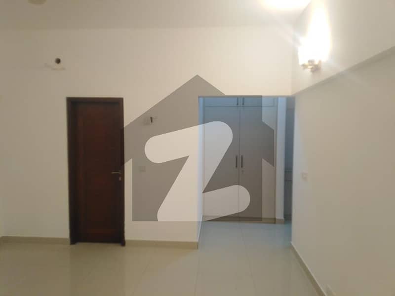 1700 Square Feet Flat In Clifton Block 5 For sale Clifton Block 5