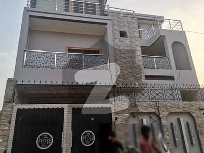 درمنگی ورسک روڈ پشاور میں 7 کمروں کا 6 مرلہ مکان 70 ہزار میں کرایہ پر دستیاب ہے۔