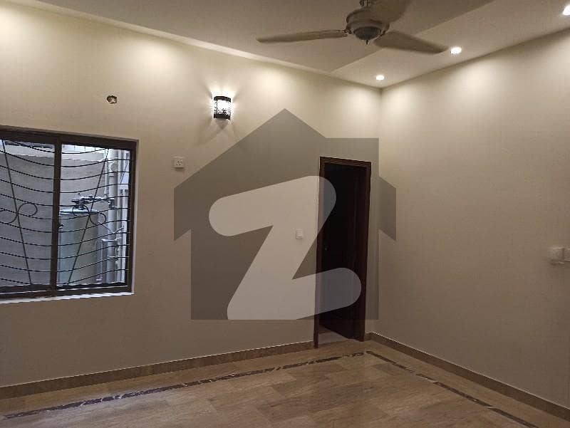 Upper Portion Of 12 Marla Is Available For rent In Gosha-e-Ahbab