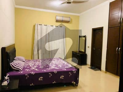 Real Pictures One Bed Room Of 1 Kanal House Furnished With Ac Inverter In Dha Phase 5 L Lahore