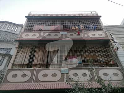 Prime Location Lower Portion Of 120 Square Yards In North Karachi - Sector 7-D/2 For rent
