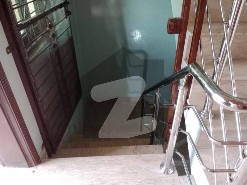 10 Marla Upper Portion For Rent In Wapda Town Lahore
