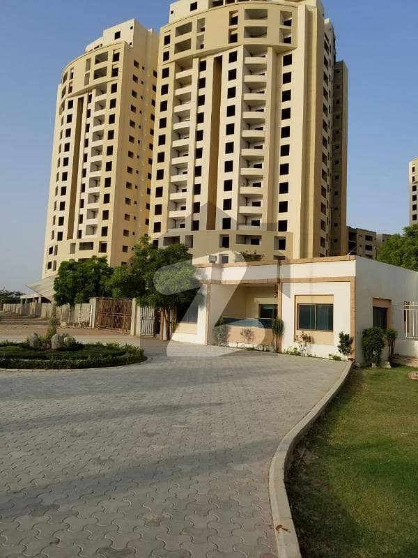عبد اللہ ٹاؤن لاہور میں 2 کمروں کا 2 مرلہ فلیٹ 47 لاکھ میں برائے فروخت۔