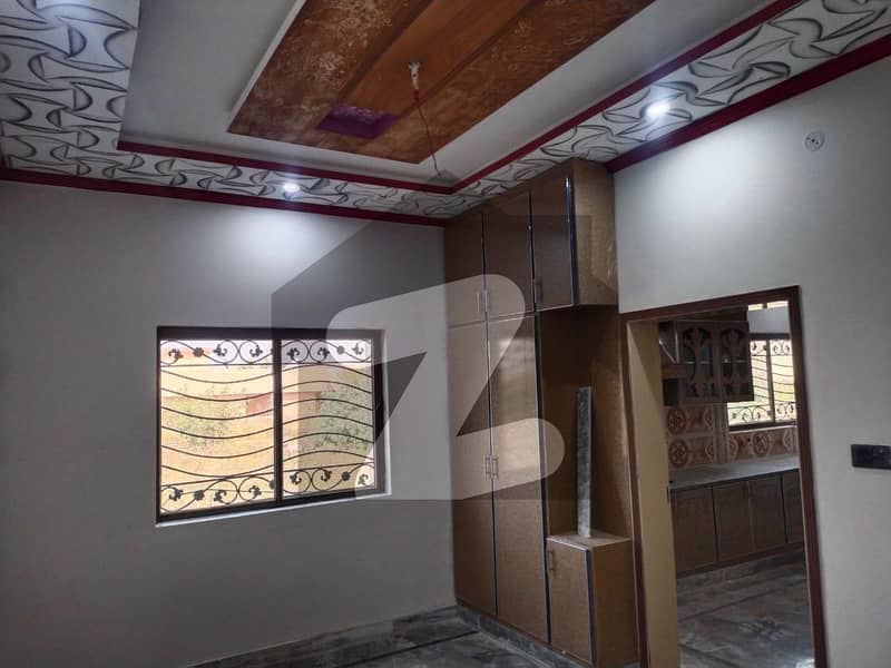 گلشنِ اقبال راولپنڈی میں 2 کمروں کا 4 مرلہ مکان 50 لاکھ میں برائے فروخت۔
