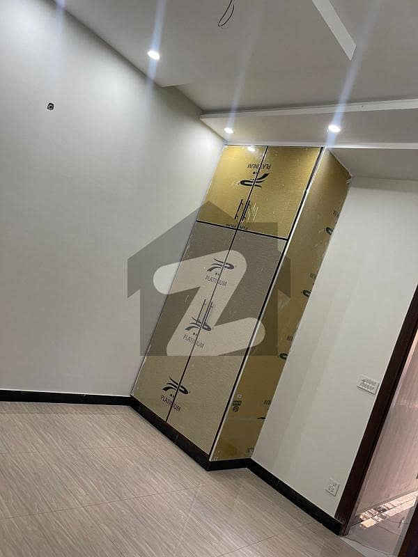 Shadab Garden Lower Portion Sized 675 Square Feet For Rent Shadab