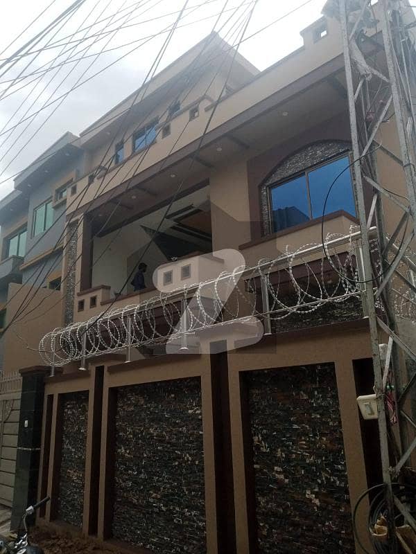 10 Marla New House For Sale 25 St Four House From Road Beautiful