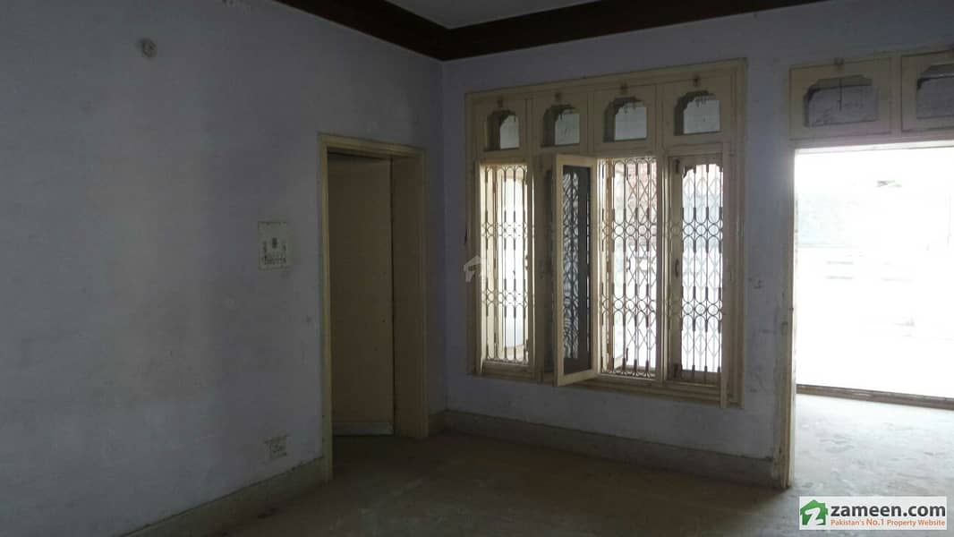 Single Storey Beautiful Furnished Bungalow Available For Rent At Civil Area Okara Cantt