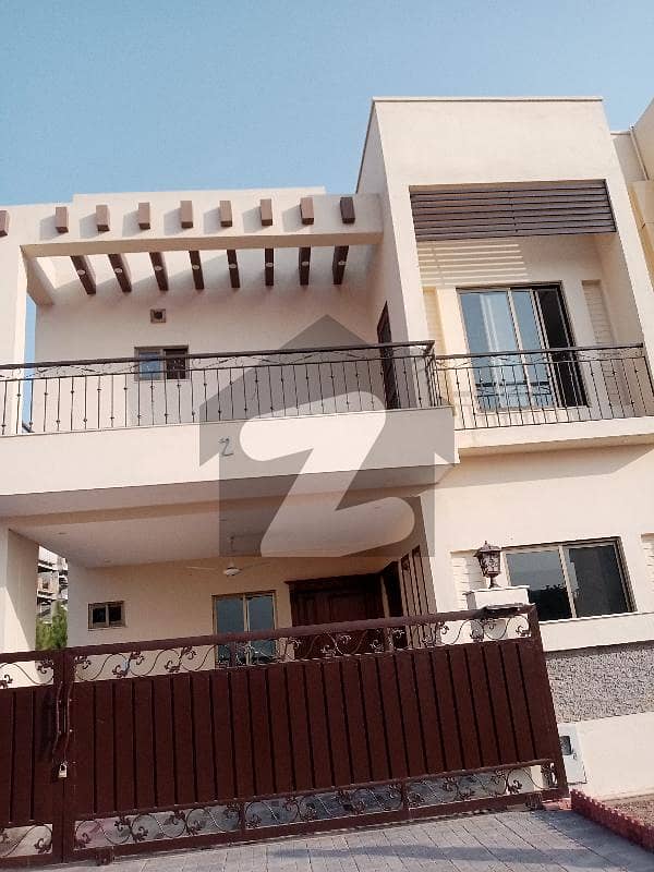 Bahria Enclave Islamabad Sector N 8 Marla House Available For Rent.