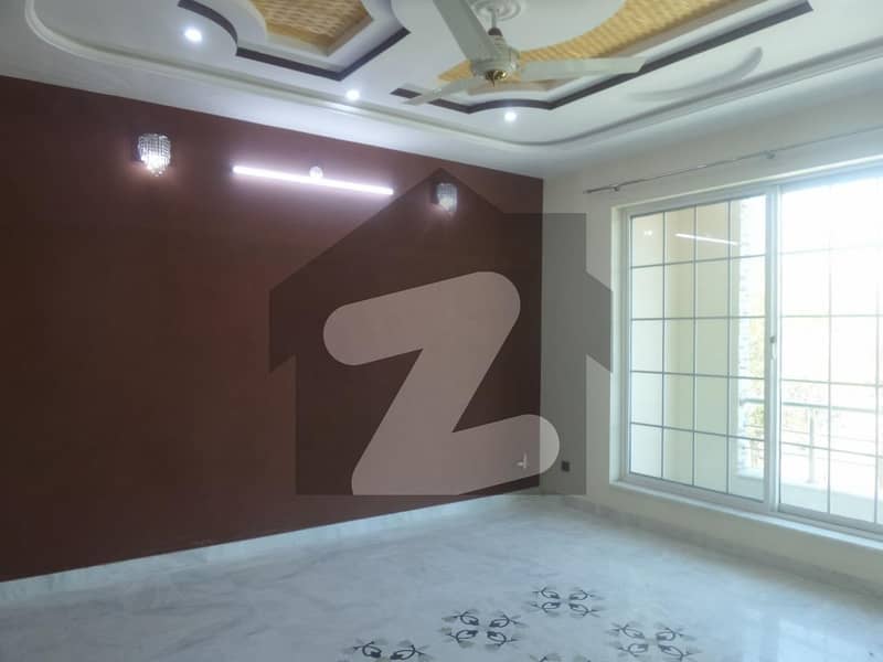 House For Grabs In 1500 Square Feet Islamabad