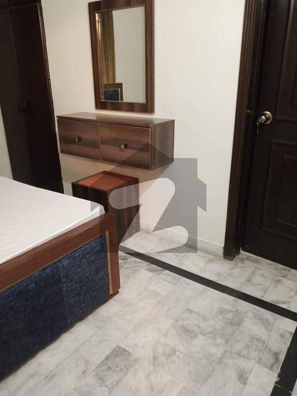 Flat Of 2250 Square Feet Available For Rent In Bhatta Chowk