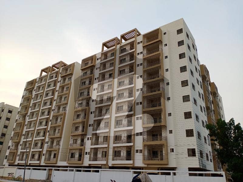 Brand New 4 Rooms Flat For Sale In North Karachi 5th Floor West Open In