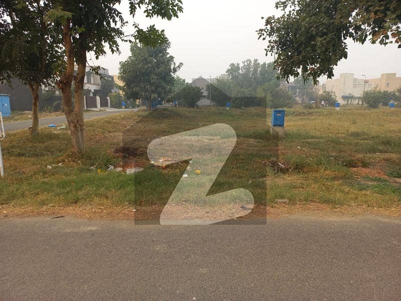 8 Marla Corner Main 150ft Road Commercial Plot For Sale In Phase 8 DHA Lahore