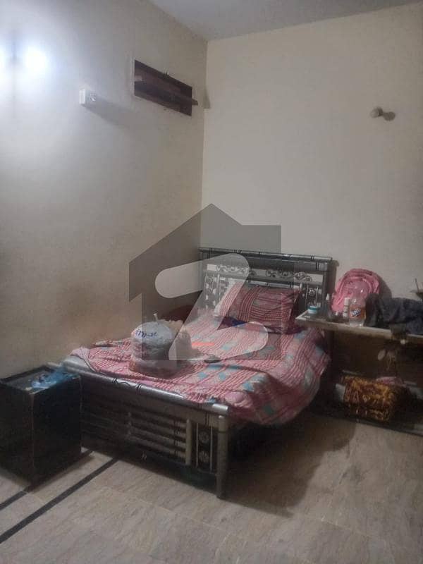 اورنگی ٹاؤن سیکٹر 10 اورنگی ٹاؤن کراچی میں 3 کمروں کا 3 مرلہ مکان 85 لاکھ میں برائے فروخت۔
