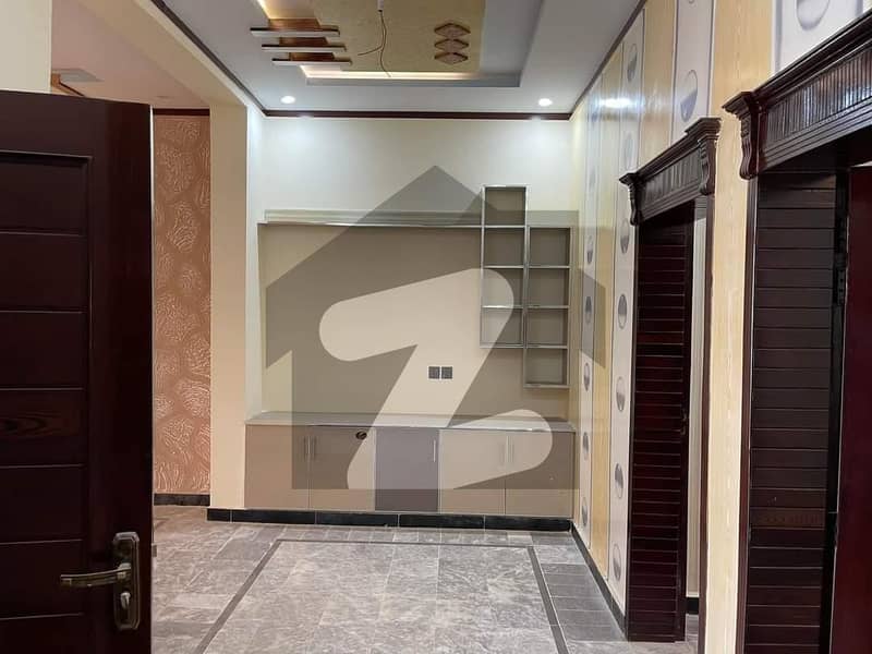 Prime Location House Of 3 Marla In Hayatabad Phase 7 - E5 For sale