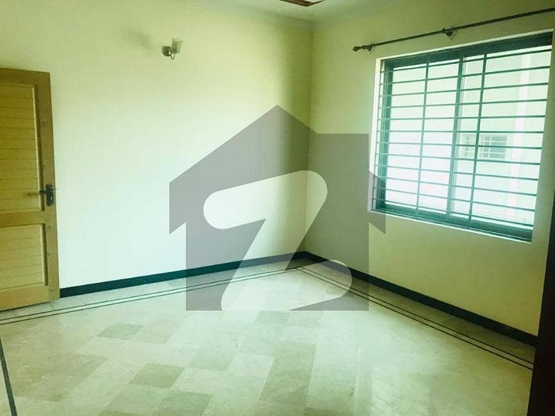 05 Marla Single Storey House Available In Pakistan Town Ph-2