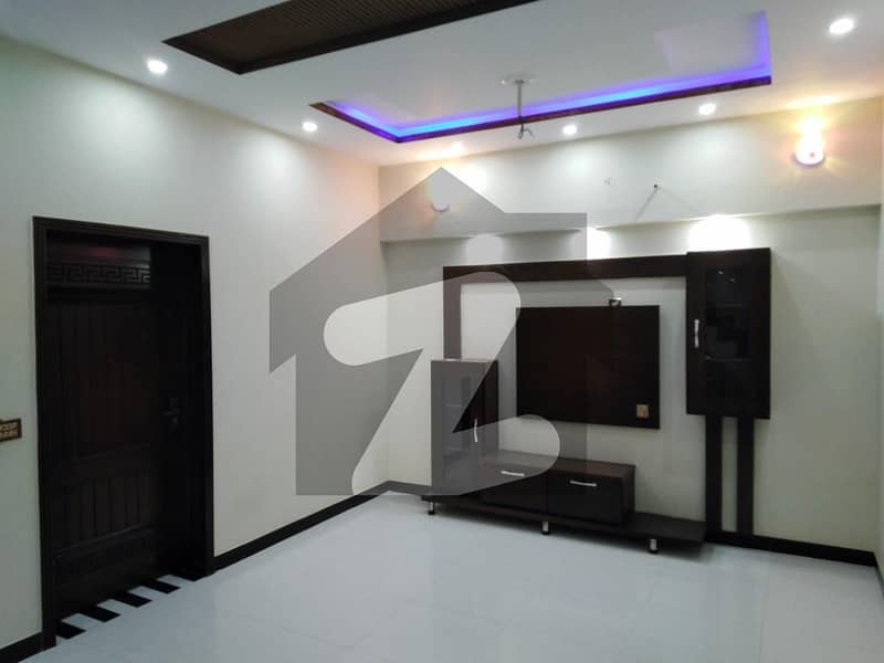 جی او آر لاہور میں 6 کمروں کا 7 کنال مکان 90 کروڑ میں برائے فروخت۔