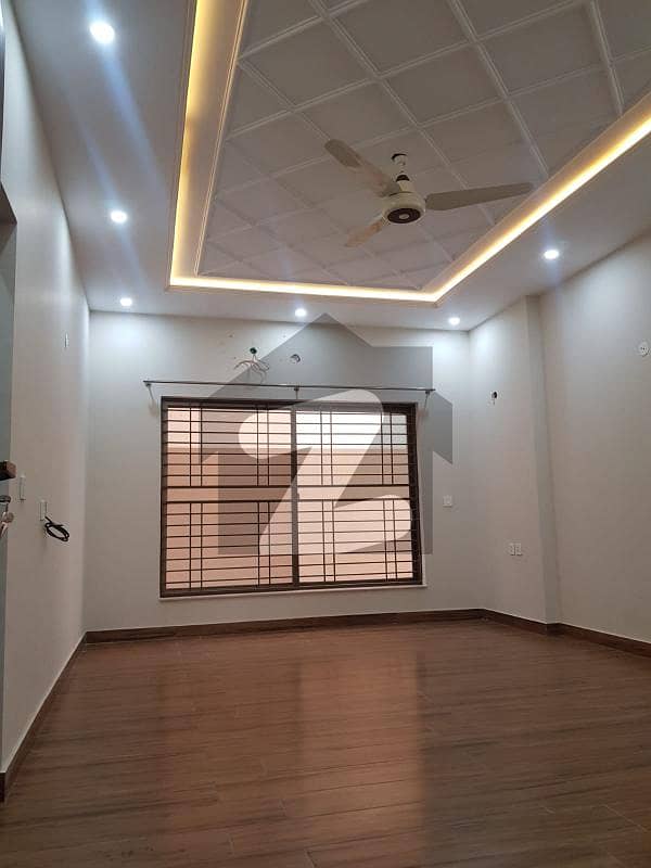 1 Kanal Brend New beautiful upper portion for rent in DHA phase 5
