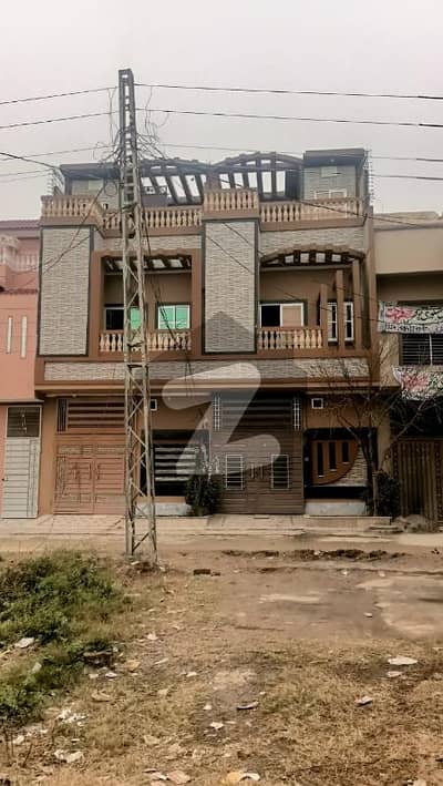 عماد گارڈن ہاوسنگ سکیم لاہور میں 4 کمروں کا 3 مرلہ مکان 70 لاکھ میں برائے فروخت۔