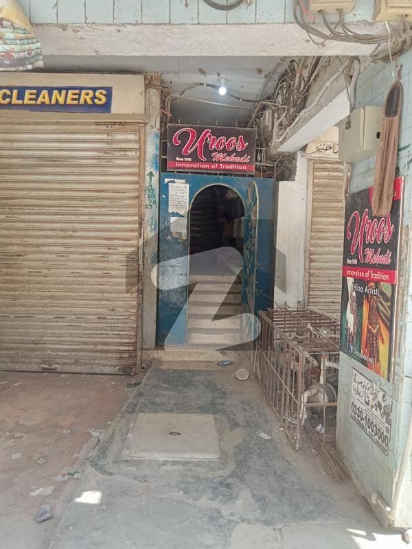 بہادر آباد گلشنِ اقبال ٹاؤن کراچی میں 2 کمروں کا 4 مرلہ فلیٹ 40 ہزار میں کرایہ پر دستیاب ہے۔