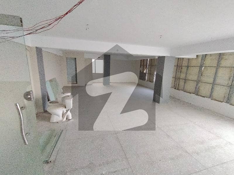 Commercial Office Floor Available For Rent Gulshan e Iqbal Main University Road