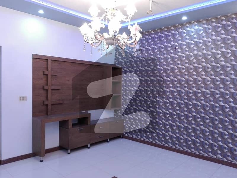 House Of 10 Marla In Wapda Town Phase 1 - Block D3 For rent