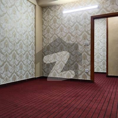 سوان گارڈن اسلام آباد میں 2 کمروں کا 3 مرلہ فلیٹ 55 لاکھ میں برائے فروخت۔