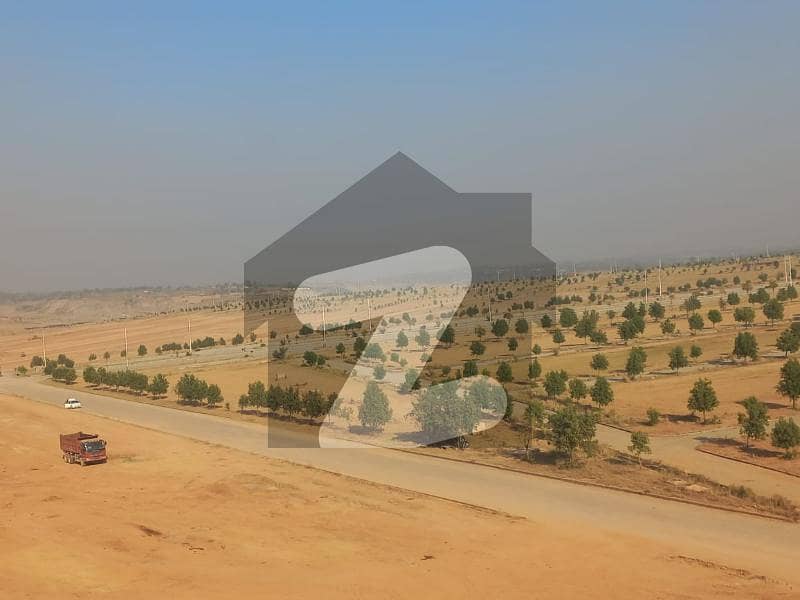 4 maral commercal  plot Avalible in Dha Velley Islamabad Sector Rose non Ballot